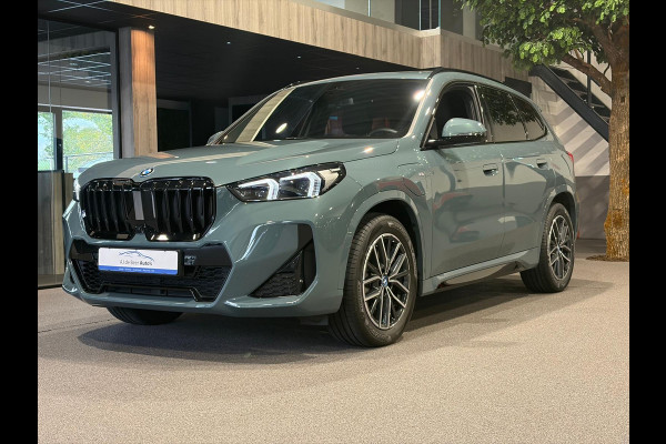 BMW X1 xDrive30e M-Sport | Panorama | HUD | 360 Camera