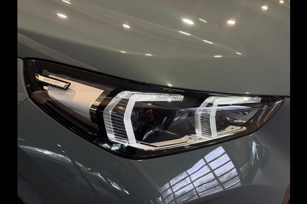 BMW X1 xDrive30e M-Sport | Panorama | HUD | 360 Camera