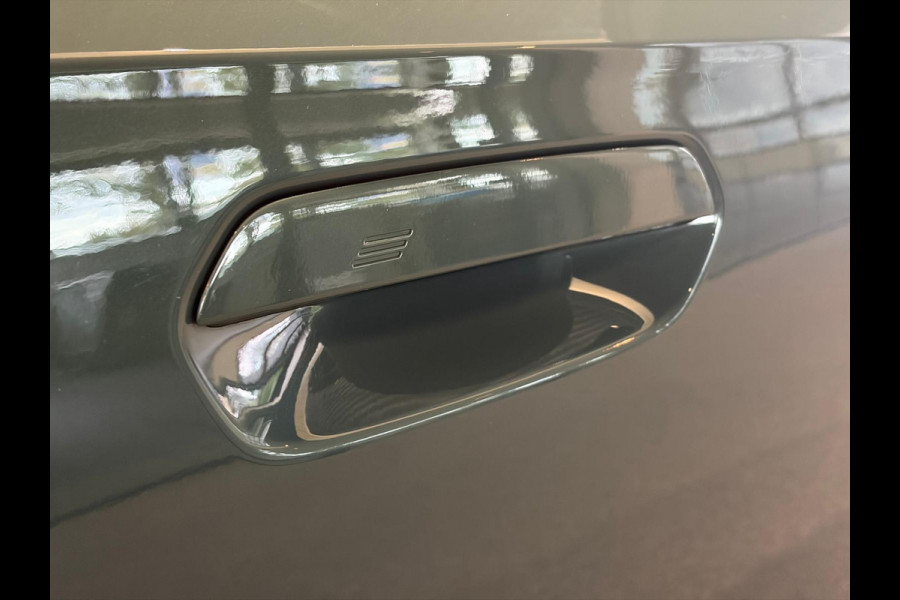 BMW X1 xDrive30e M-Sport | Panorama | HUD | 360 Camera