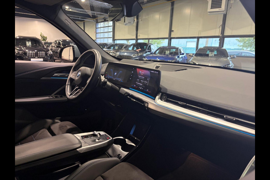 BMW X1 xDrive30e M-Sport | Panorama | HUD | 360 Camera