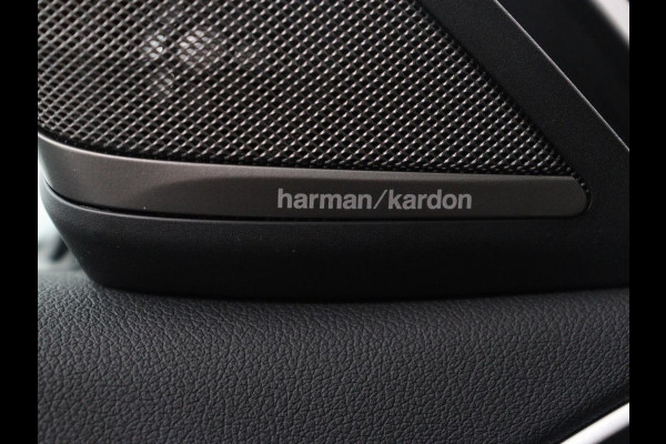 BMW 5 Serie Touring 530e M Sport Plus | SOH 90% | Panoramadak | Harman/Kardon | Leder | Stoel & stuurverwarming | Achterbank verwarming | Adaptive cruise | Camera | Carplay | Trekhaak |