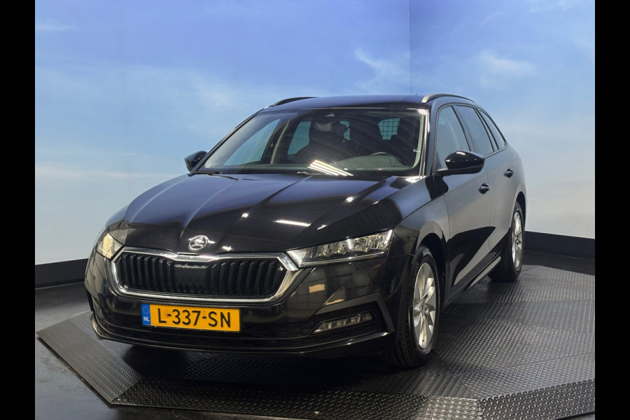 Škoda Octavia Combi 1.5 e-TSI Business Edition Navi | Trekhaak|Clima | Cruise | PDC | Camera