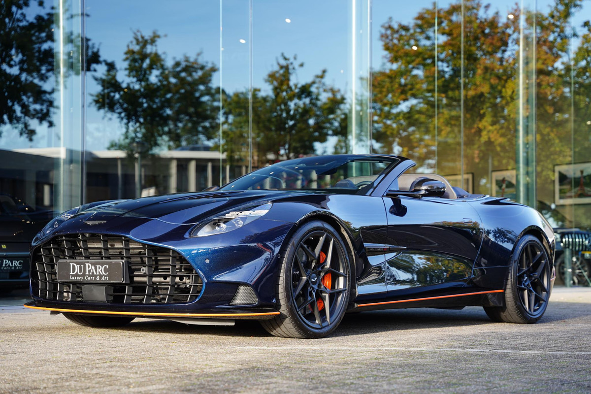 Aston Martin Vanquish 5.2 V12 Volante / FULL CARBON INTERIOR + EXTERIOR