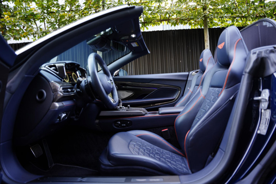 Aston Martin Vanquish 5.2 V12 Volante / FULL CARBON INTERIOR + EXTERIOR