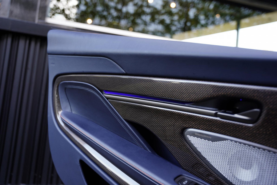 Aston Martin Vanquish 5.2 V12 Volante / FULL CARBON INTERIOR + EXTERIOR