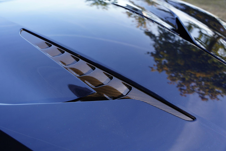 Aston Martin Vanquish 5.2 V12 Volante / FULL CARBON INTERIOR + EXTERIOR