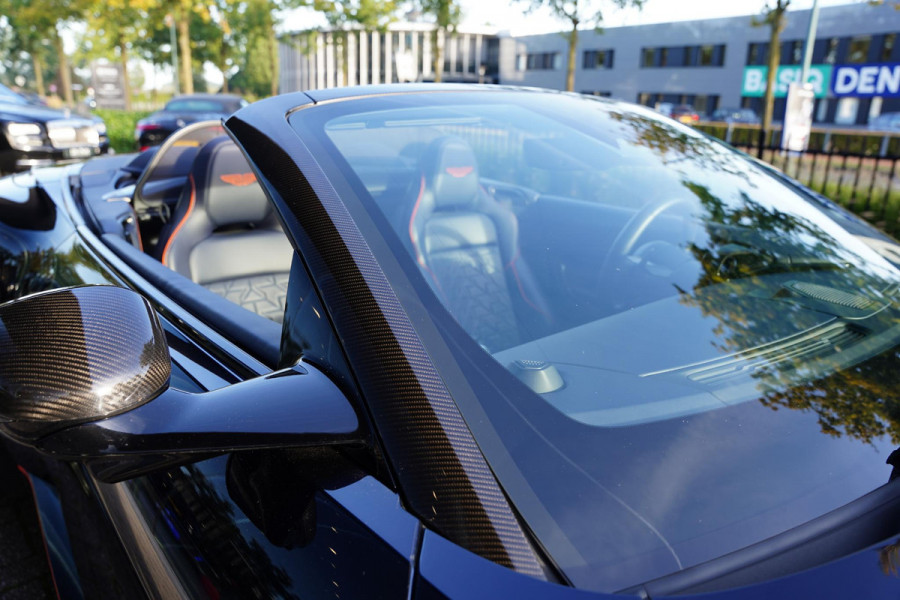 Aston Martin Vanquish 5.2 V12 Volante / FULL CARBON INTERIOR + EXTERIOR