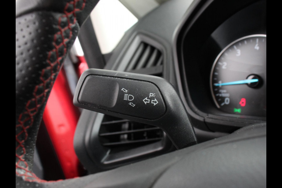 Ford EcoSport 1.0 EcoBoost ST-Line Black Climate control Navigatie Parkeersensoren Camera Sfeerverlichting Lichtmetalen velgen