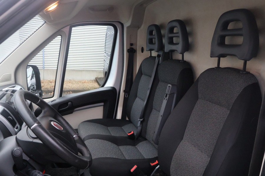 Fiat Ducato 30 2.3 MultiJet L1 H1 Airco Navigatie Imperiaal