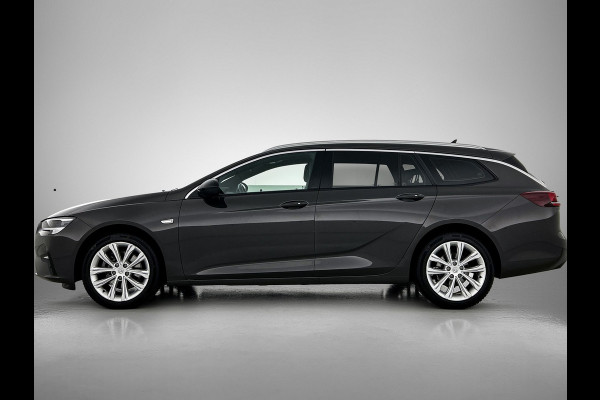 Opel Insignia Sports Tourer Euro 6 1.5 CDTI 123PK Business Elegance / Leder / Trekhaak / Camera / Stoel-Stuurverwarming / Xenon / Airco-ecc. / Apk 01-2027