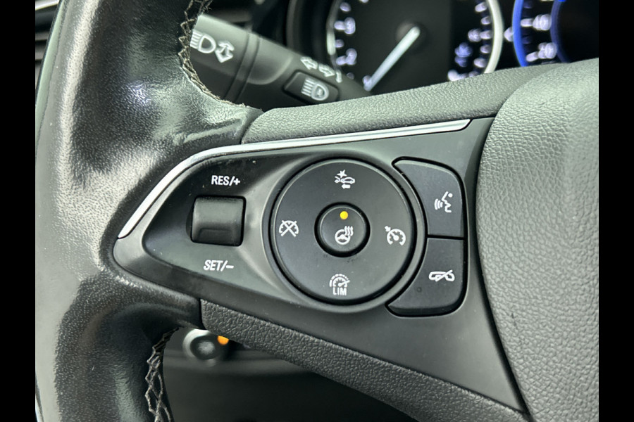 Opel Insignia Sports Tourer Euro 6 1.5 CDTI 123PK Business Elegance / Leder / Trekhaak / Camera / Stoel-Stuurverwarming / Xenon / Airco-ecc. / Apk 01-2027