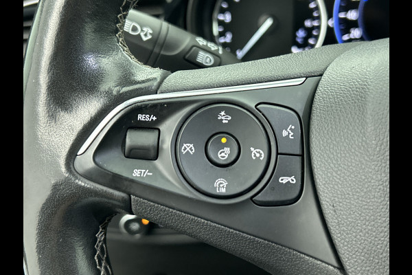 Opel Insignia Sports Tourer Euro 6 1.5 CDTI 123PK Business Elegance / Leder / Trekhaak / Camera / Stoel-Stuurverwarming / Xenon / Airco-ecc. / Apk 01-2027