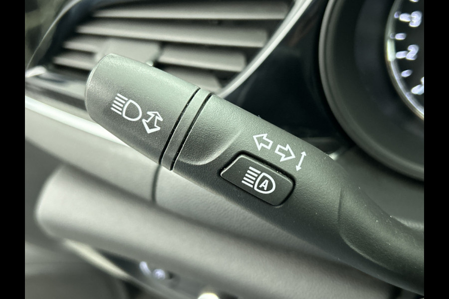 Opel Insignia Sports Tourer Euro 6 1.5 CDTI 123PK Business Elegance / Leder / Trekhaak / Camera / Stoel-Stuurverwarming / Xenon / Airco-ecc. / Apk 01-2027