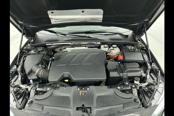 Opel Insignia Sports Tourer Euro 6 1.5 CDTI 123PK Business Elegance / Leder / Trekhaak / Camera / Stoel-Stuurverwarming / Xenon / Airco-ecc. / Apk 01-2027
