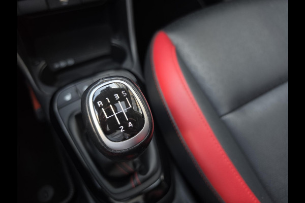 Kia Picanto 1.0 T-GDi GT-Line 5p | Open Dak | Trekhaak | Stoelverwarming | Climate | Cruise | 100 PK |