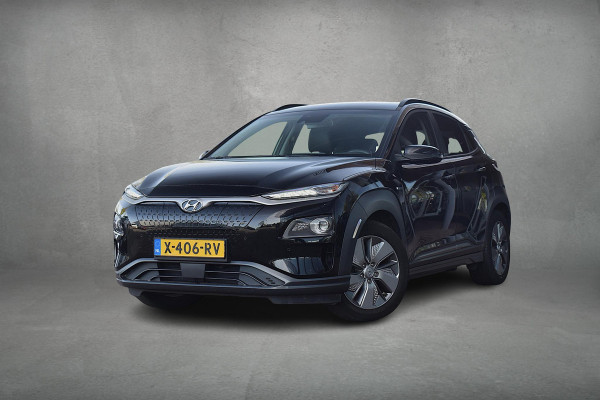 Hyundai Kona EV Premium Sky 64 kWh | SOH: 94,3% | Warmtepomp | Schuifdak | Leer | HUD | Stuur- en Stoelverwarming