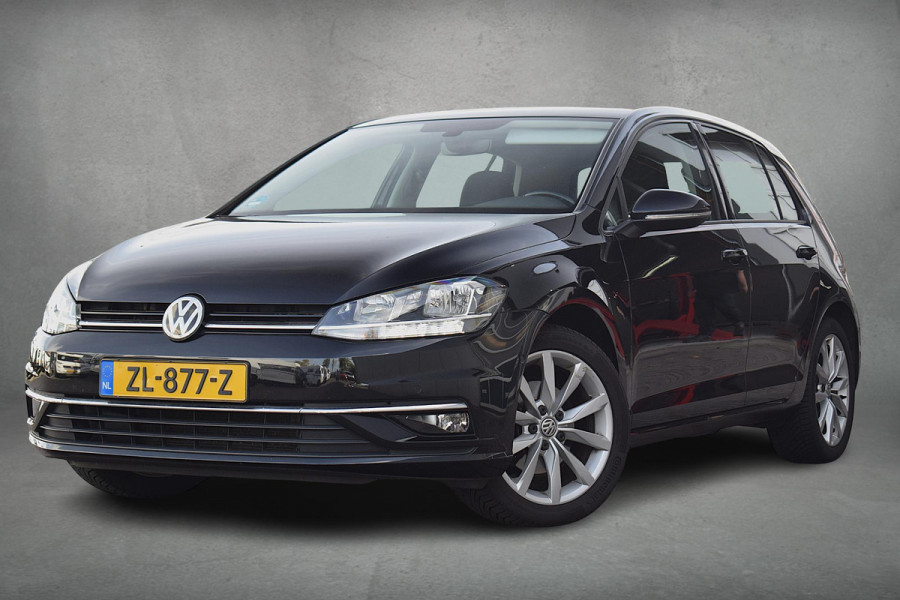 Volkswagen Golf 1.5 TSI Highline | Trekhaak | Apple CarPlay | Camera | Virtual