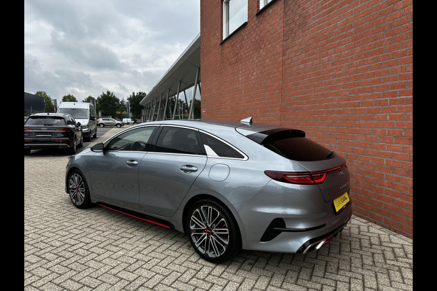 Kia ProCeed 1.6 T-GDi 204pk Automaat GT Navigatie Climate Control Electrische bedienbare achterklep Adaptieve Cruise Control Camera Dab Keyless start