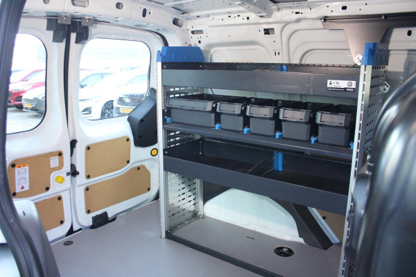 Ford Transit Connect 1.5 EcoBlue L1 Trend | Ingerichte Laadruimte | Navigatie | Stoelverwarming | Camera |