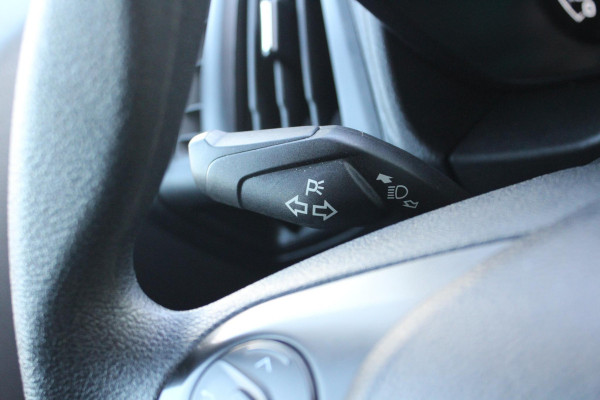 Ford Transit Connect 1.5 EcoBlue L1 Trend | Ingerichte Laadruimte | Navigatie | Stoelverwarming | Camera |