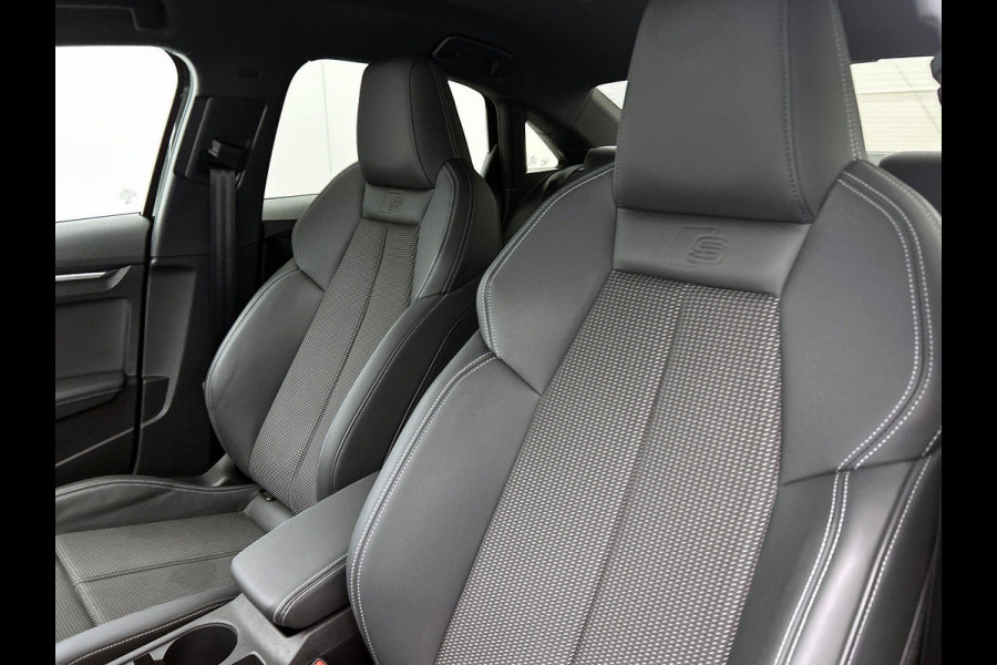 Audi A3 Limousine 30 TFSI S edition Navigatie Apple Carplay/Android Auto Parkeersensoren Adaptive Cruise Control Virtual Cockpit Climate Control Getinte ramen Lichtmetalen velgen