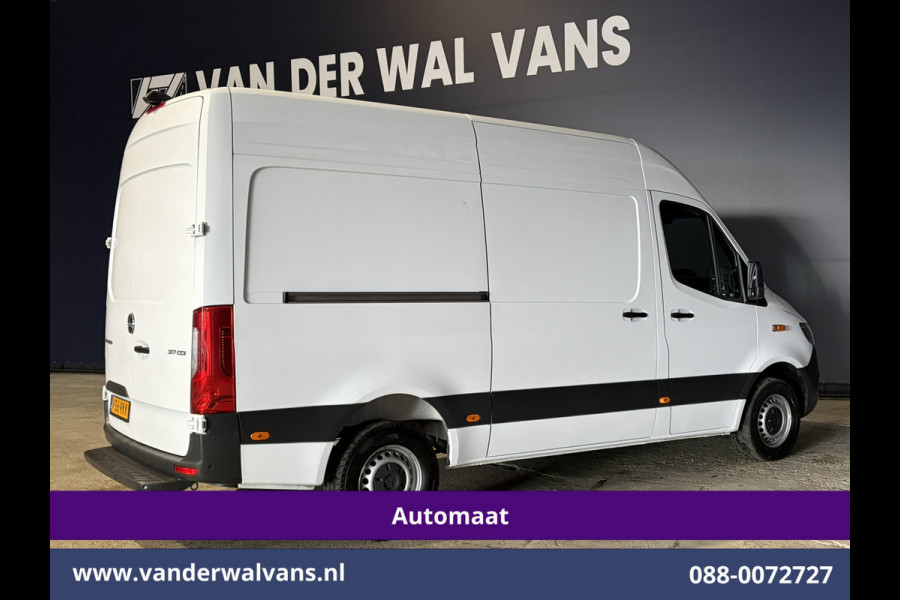 Mercedes-Benz Sprinter 317 CDI 170pk 9G-Tronic Automaat L2H2 Euro6 Airco | Camera | Navigatie | LED | Cruisecontrol | Stoelverwarming Chauffeursstoel, Parkeersensoren, Bijrijdersbank