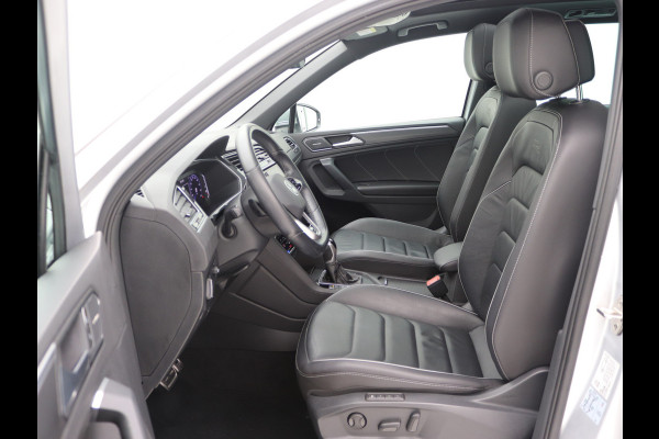 Volkswagen Tiguan 1.5 TSI R-Line Pano, Harman/Kardon, Trekhaak, Head-up