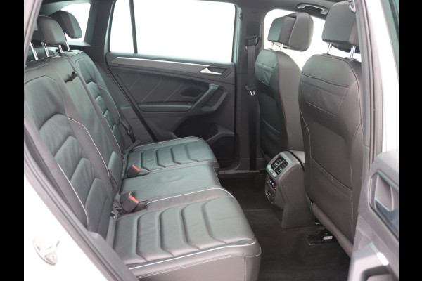 Volkswagen Tiguan 1.5 TSI R-Line Pano, Harman/Kardon, Trekhaak, Head-up