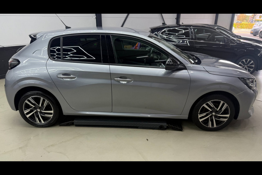 Peugeot 208 1.2 Allure Pack,Apple carplay cruise control