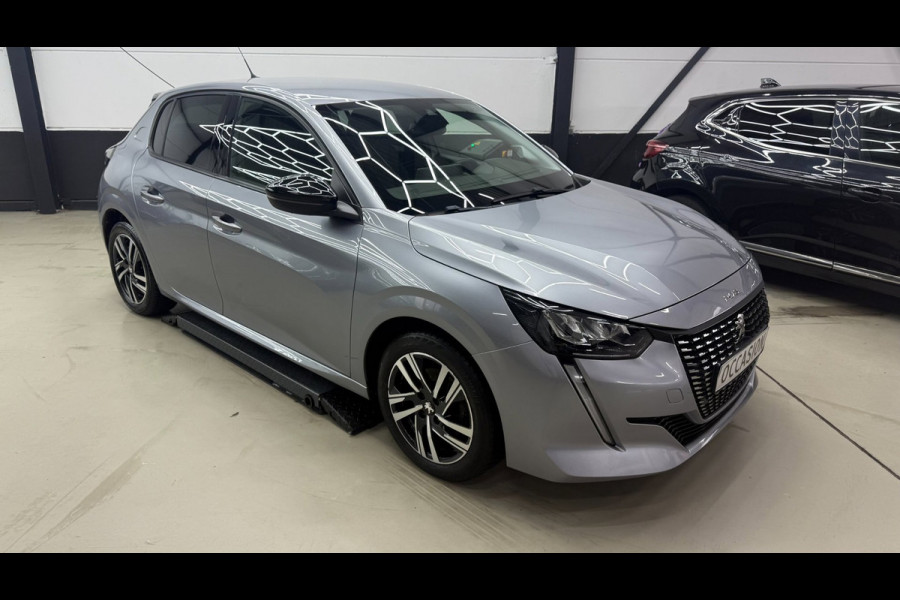 Peugeot 208 1.2 Allure Pack,Apple carplay cruise control
