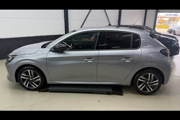 Peugeot 208 1.2 Allure Pack,Apple carplay cruise control