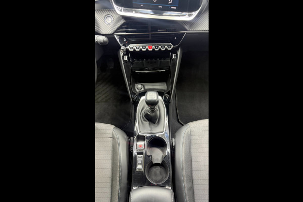 Peugeot 208 1.2 Allure Pack,Apple carplay cruise control