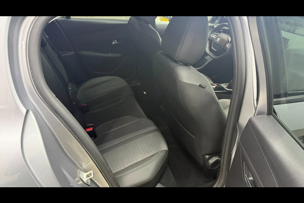 Peugeot 208 1.2 Allure Pack,Apple carplay cruise control