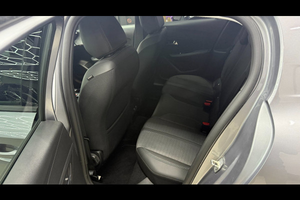 Peugeot 208 1.2 Allure Pack,Apple carplay cruise control