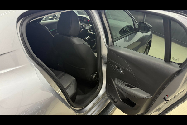 Peugeot 208 1.2 Allure Pack,Apple carplay cruise control