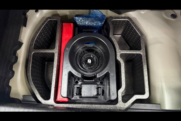 Peugeot 208 1.2 Allure Pack,Apple carplay cruise control