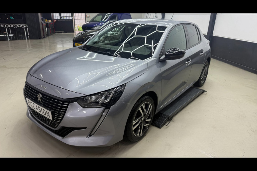 Peugeot 208 1.2 Allure Pack,Apple carplay cruise control