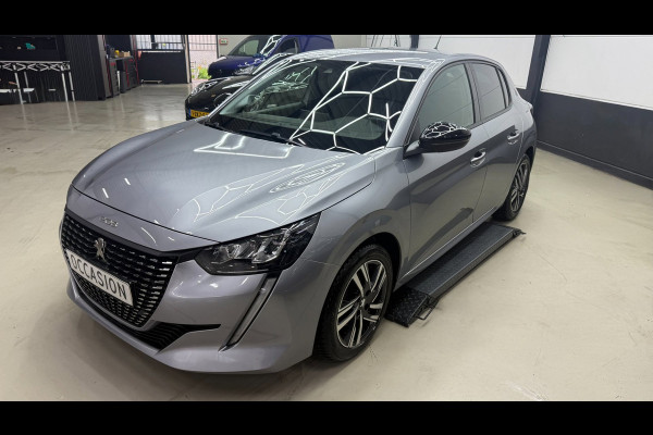 Peugeot 208 1.2 Allure Pack,Apple carplay cruise control