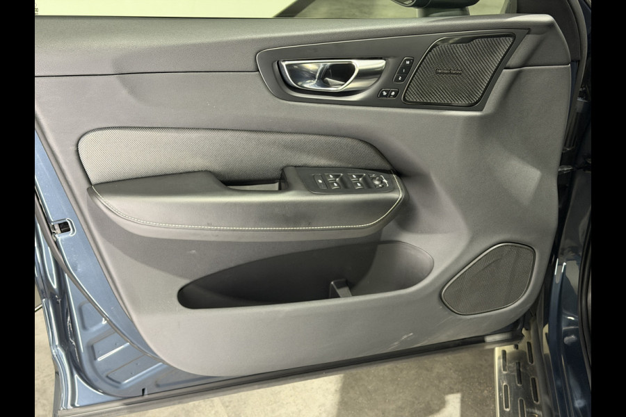 Volvo XC60 2.0 T6 Plug-in hybrid AWD R-Design | Panoramadak | Harman & Kardon Audio | Full LED koplampen