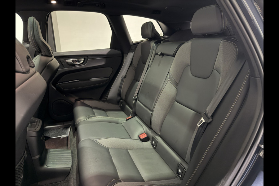 Volvo XC60 2.0 T6 Plug-in hybrid AWD R-Design | Panoramadak | Harman & Kardon Audio | Full LED koplampen