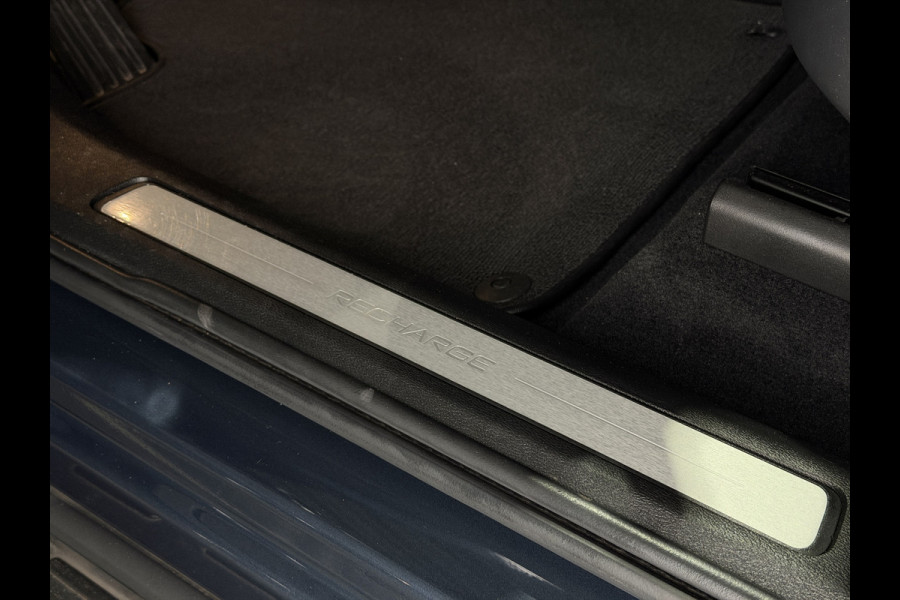 Volvo XC60 2.0 T6 Plug-in hybrid AWD R-Design | Panoramadak | Harman & Kardon Audio | Full LED koplampen