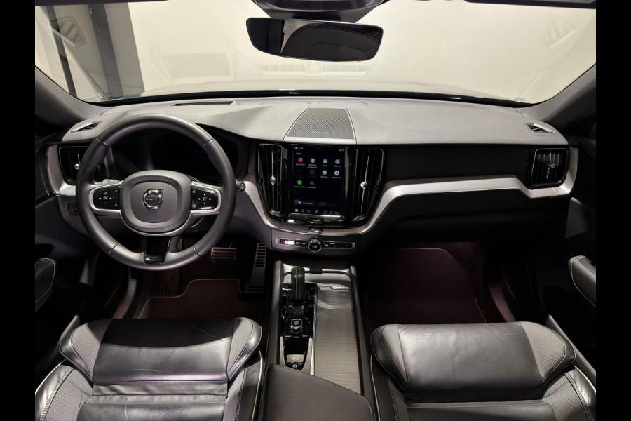 Volvo XC60 2.0 T6 Plug-in hybrid AWD R-Design | Panoramadak | Harman & Kardon Audio | Full LED koplampen