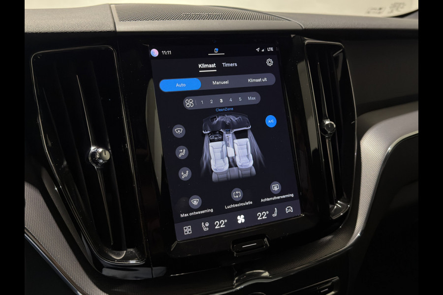 Volvo XC60 2.0 T6 Plug-in hybrid AWD R-Design | Panoramadak | Harman & Kardon Audio | Full LED koplampen