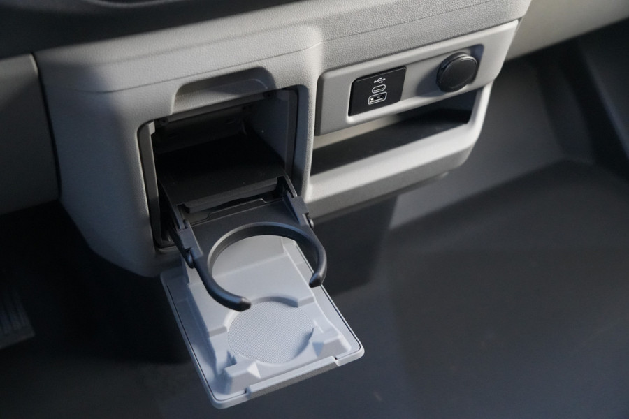 Ford E-Transit Cust. 340 L2H1 Limited 71 kWh 218pk - ACC - 360 Camera - Navigatie - Stoelverwarming - AGR bestuurdersstoel - Blind Spot - Rijklaar