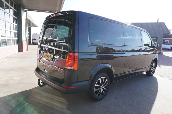 Volkswagen Transporter Kombi 2.0 TDI 150PK L2H1 9 Persoons nr. V120 | Airco | Cruise | Navi | trekhaak