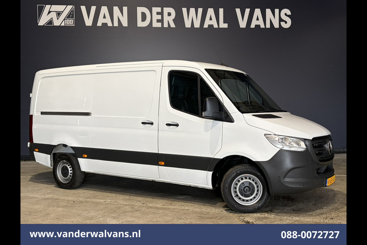 Mercedes-Benz Sprinter 317 CDI 170pk L2H1 Euro6 Airco | Camera | Navigatie | 2800kg Trekhaak | Apple Carplay Android Auto, Stoelverwarming, 270 Graden Achterdeuren, Parkeersensoren, Bijrijdersbank