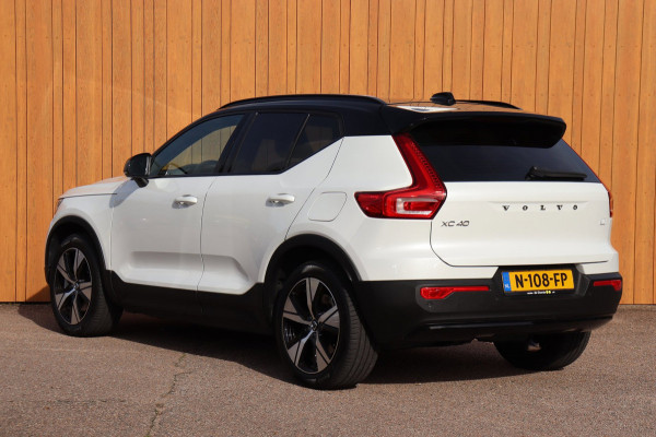 Volvo XC40 Recharge P8 AWD R-Design Org.NL Parelmoer el.trekhaak leer+vw el.klep camera SOH 91,64%