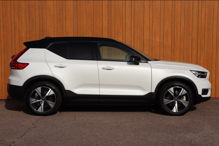 Volvo XC40 Recharge P8 AWD R-Design Org.NL Parelmoer el.trekhaak leer+vw el.klep camera SOH 91,64%