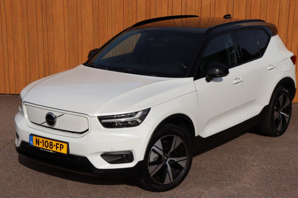 Volvo XC40 Recharge P8 AWD R-Design Org.NL Parelmoer el.trekhaak leer+vw el.klep camera SOH 91,64%