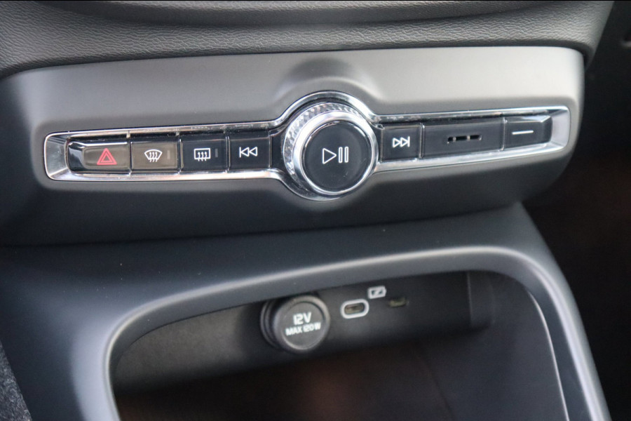 Volvo XC40 Recharge P8 AWD R-Design Org.NL Parelmoer el.trekhaak leer+vw el.klep camera SOH 91,64%